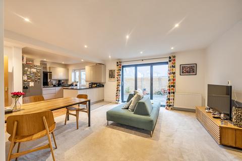 4 bedroom semi-detached house for sale, King George Avenue, Chapel Allerton,, Leeds, LS7