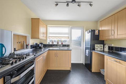3 bedroom bungalow for sale, Barn Rise, Seaford
