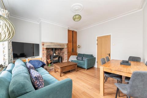 3 bedroom end of terrace house for sale, Granville Place, Otley LS21