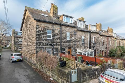 3 bedroom end of terrace house for sale, Granville Place, Otley LS21