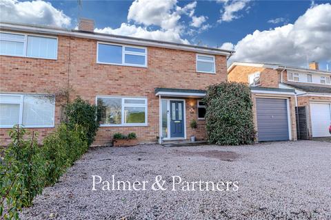 3 bedroom semi-detached house for sale, West Lawn, Ipswich, Suffolk, IP4