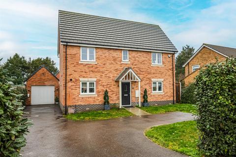 4 bedroom detached house for sale - Folly Lane, Hockley SS5