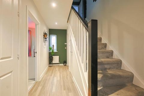 4 bedroom detached house for sale, Folly Lane, Hockley SS5