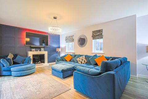 4 bedroom detached house for sale, Folly Lane, Hockley SS5