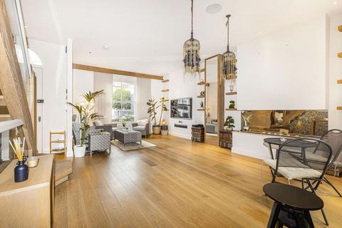 undefined, Limerston Street, Chelsea, SW10