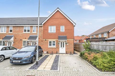 Yeomans Lane, Blackwater, Camberley