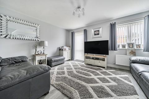 3 bedroom end of terrace house for sale, Yeomans Lane, Blackwater, Camberley