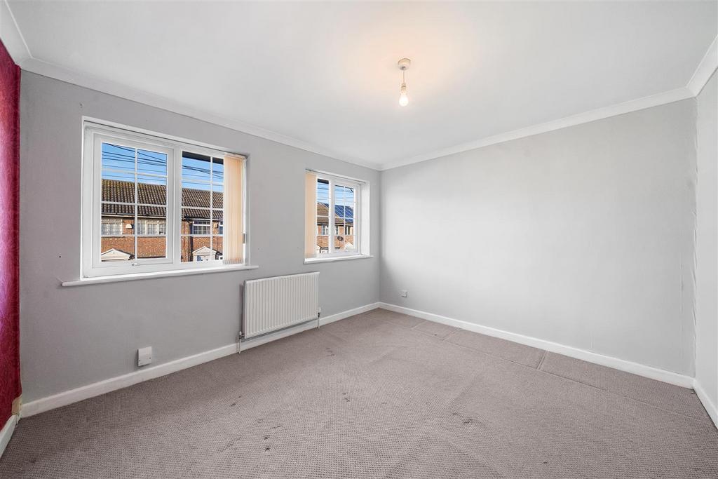 Bedroom 2a.jpg