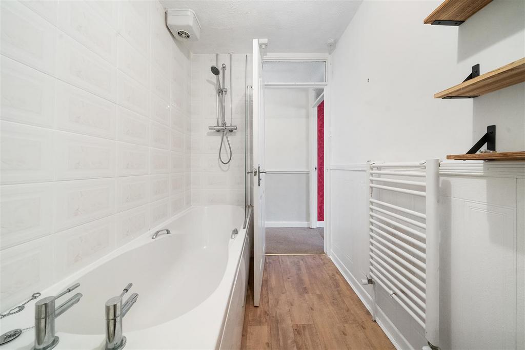 Bath1.jpg