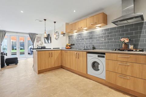3 bedroom terraced house for sale, Lebburn Meadows, Southampton SO30