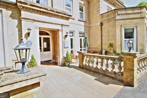 1 bedroom flat for sale, Fairfield Road, Eastbourne BN20