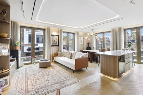 3 bedroom apartment for sale, Fareham Street, London, W1F
