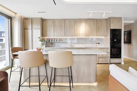 3 bedroom apartment for sale, Fareham Street, London, W1F