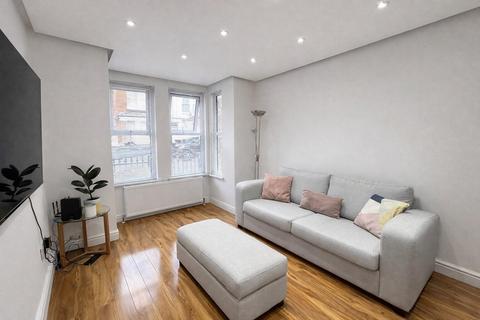 3 bedroom terraced house for sale, Foord Street, Rochester