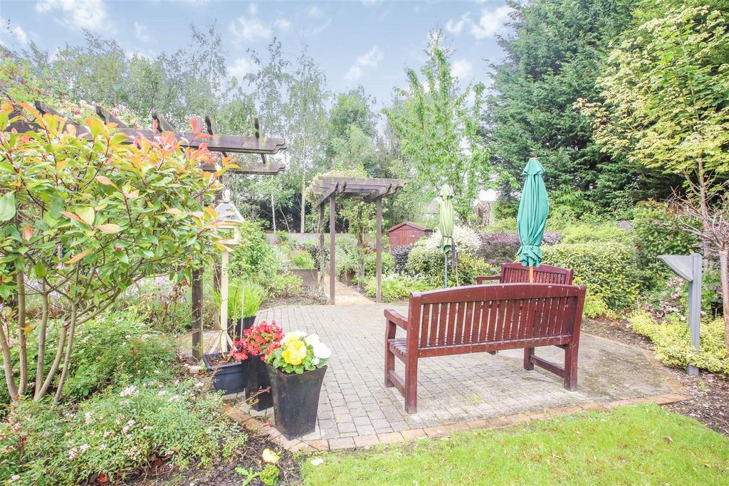 Gardens.jpg