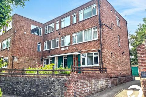 2 bedroom flat to rent, Granville Road, Maidstone, Kent, ME14