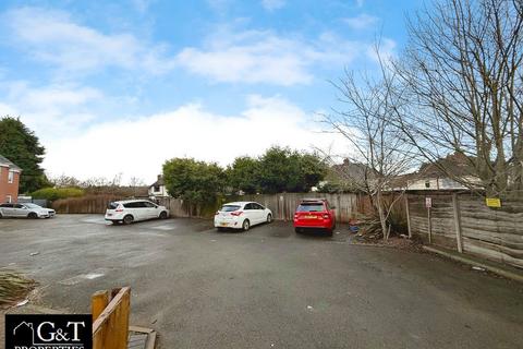 3 bedroom terraced house for sale, Parkes Hall Road, Dudley