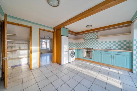 3 bedroom semi-detached house for sale, Elmton Close, Leeds LS10