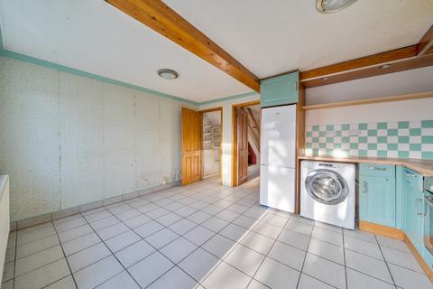 3 bedroom semi-detached house for sale, Elmton Close, Leeds LS10