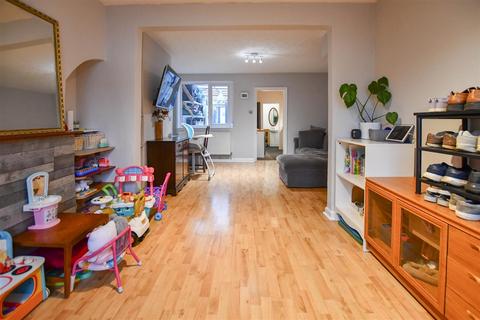 undefined, New Cheveley Road, Newmarket CB8
