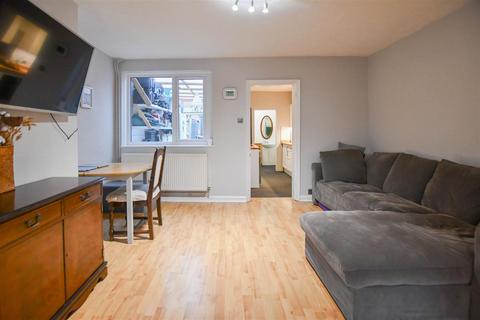 undefined, New Cheveley Road, Newmarket CB8