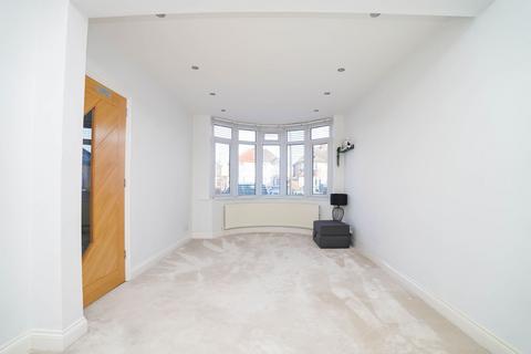 3 bedroom semi-detached house for sale, Wellsford Avenue, Solihull B92