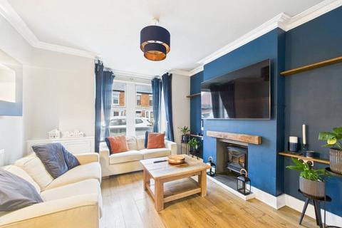 3 bedroom semi-detached house for sale, Wilton Road, Gloucester, Gloucestershire, GL1