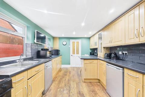 3 bedroom semi-detached house for sale, Wilton Road, Gloucester, Gloucestershire, GL1
