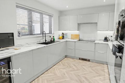 undefined, Penylan Close, Newport