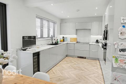 undefined, Penylan Close, Newport