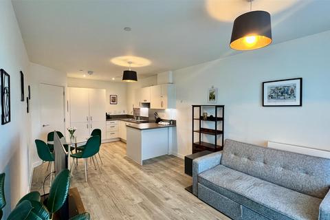 1 bedroom apartment for sale, 35 Lampton Road, Hounslow TW3