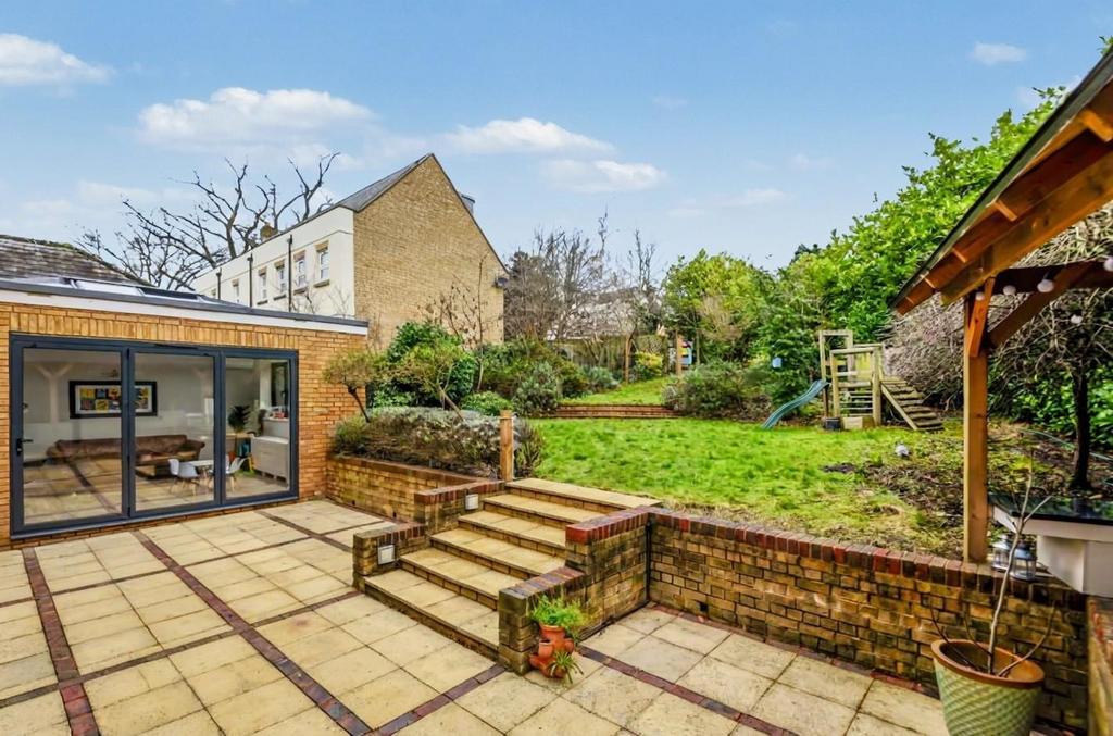Rear Garden.jpg