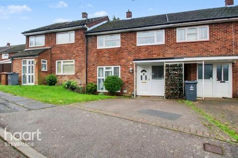 3 bedroom terraced house for sale, Dovedale, Stevenage