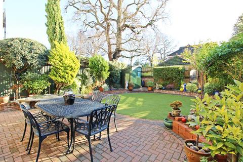 undefined, Overbury Avenue, Beckenham, BR3