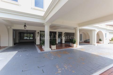 undefined, Apt 3 Chateau des Roches