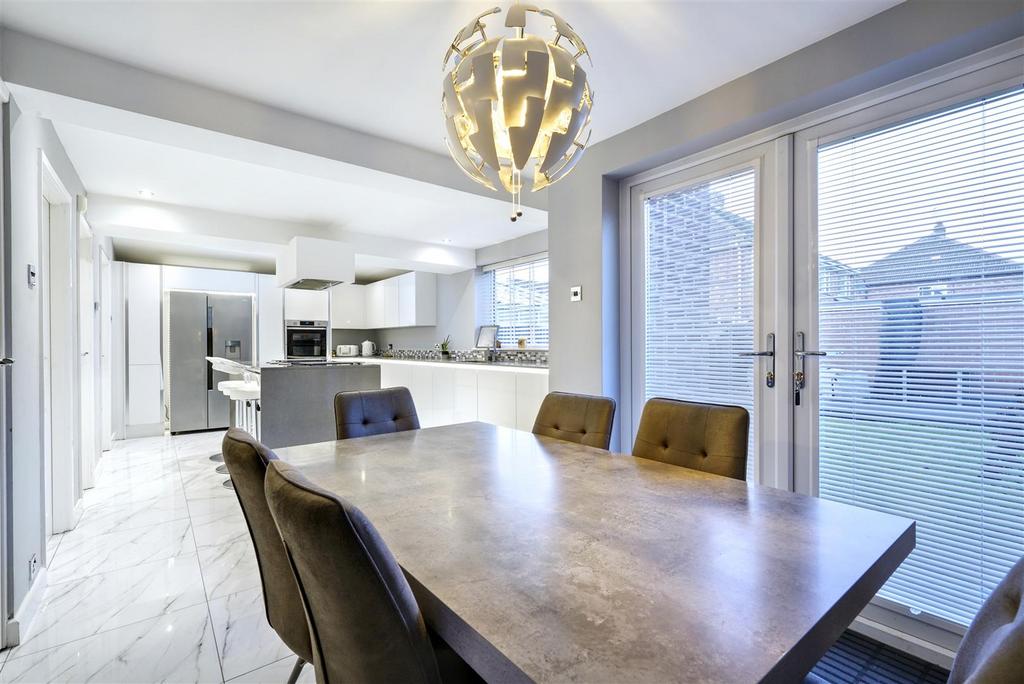 Living/Dining Kitchen