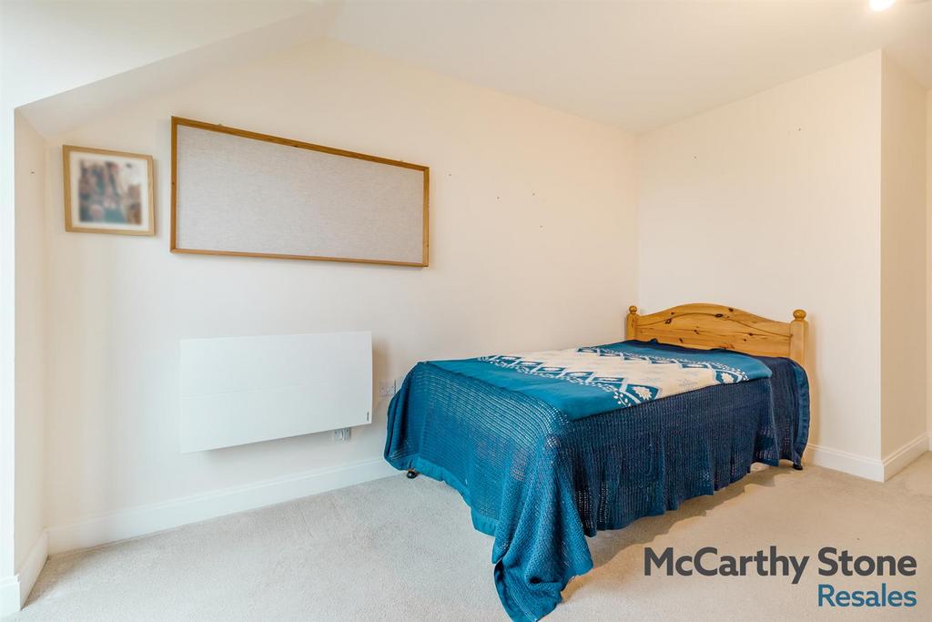 8676040-interior08.jpg