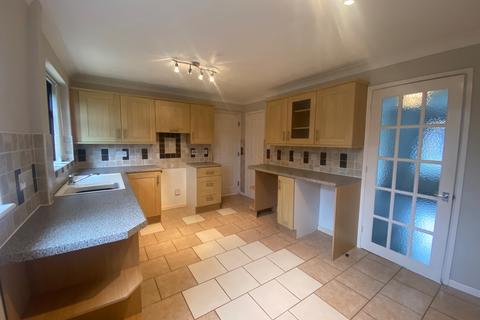 3 bedroom detached house for sale, Becconsall Drive, Crewe