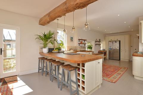 undefined, Bovey Tracey, Newton Abbot, TQ13