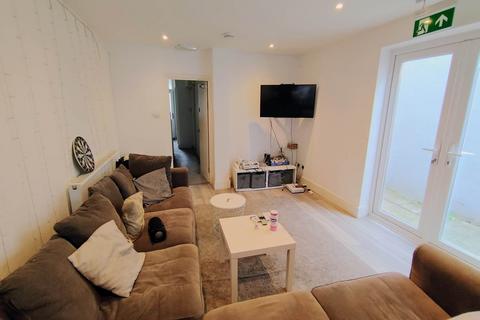 5 bedroom house to rent, Cathays Terrace, Cathays,
