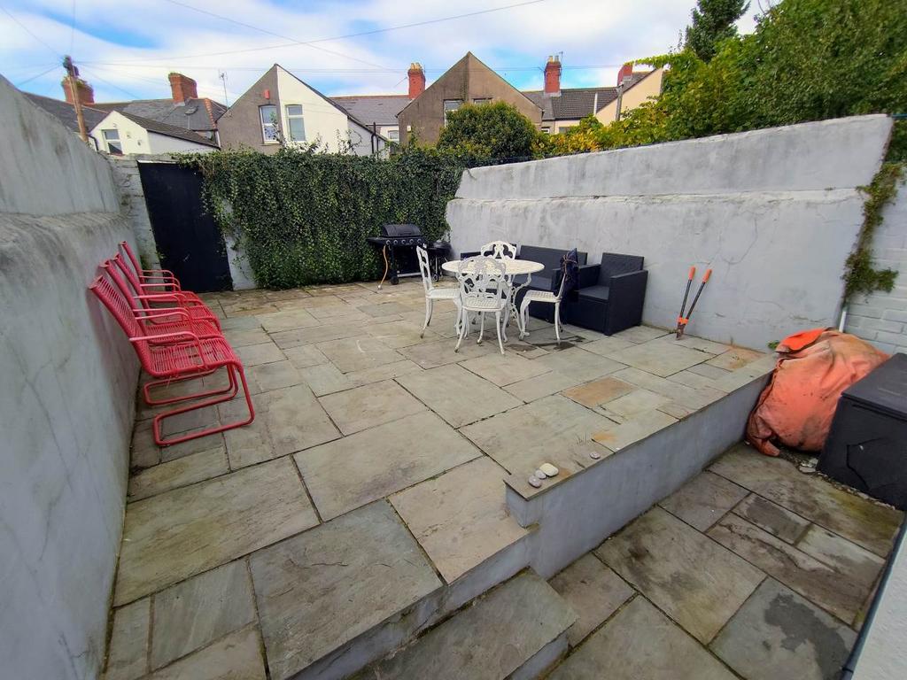 Rear Garden (1)