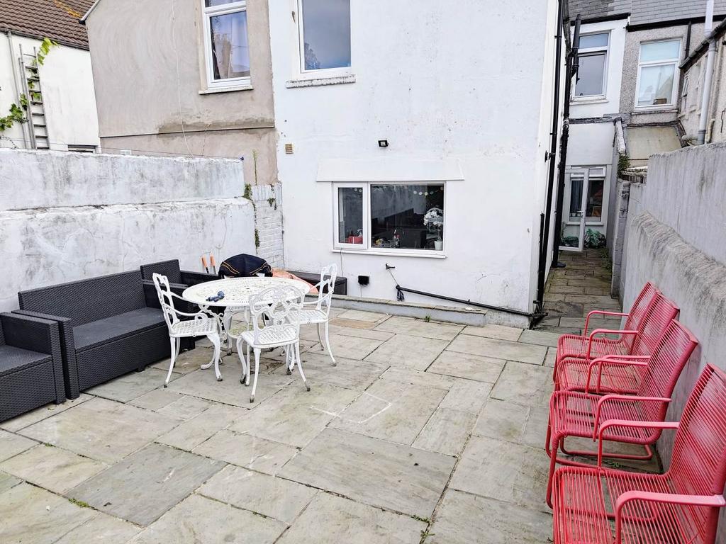 Rear Garden (3)
