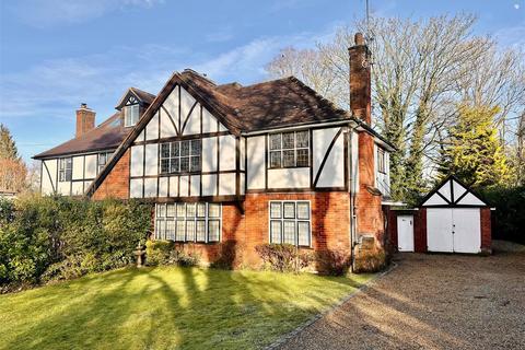 3 bedroom apartment for sale, Firgrove Hill, Farnham