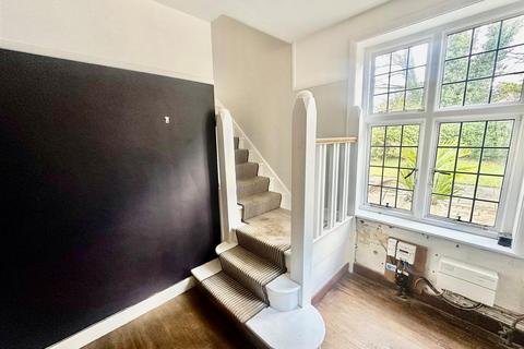 3 bedroom apartment for sale, Firgrove Hill, Farnham