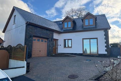 4 bedroom detached house for sale, New Inn, Pencader, SA39