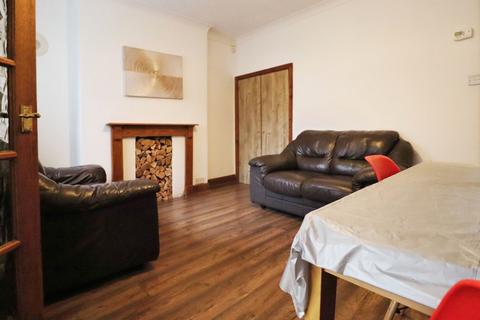 3 bedroom terraced house to rent, Spring Gardens Terrace, Adamsdown, Cardiff, CF24