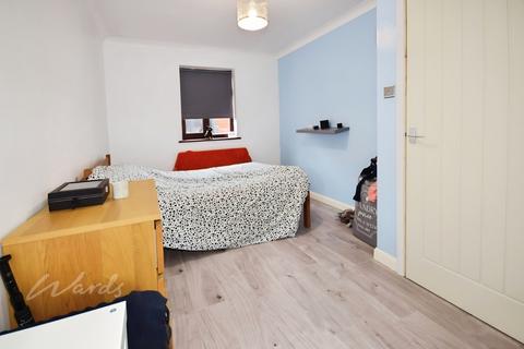 1 bedroom detached bungalow to rent, Byron Road Gillingham ME7