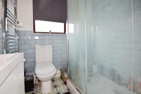 1 bedroom detached bungalow to rent, Byron Road Gillingham ME7