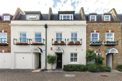 3 bedroom terraced house for sale, Fielding Mews, Barnes, London, SW13