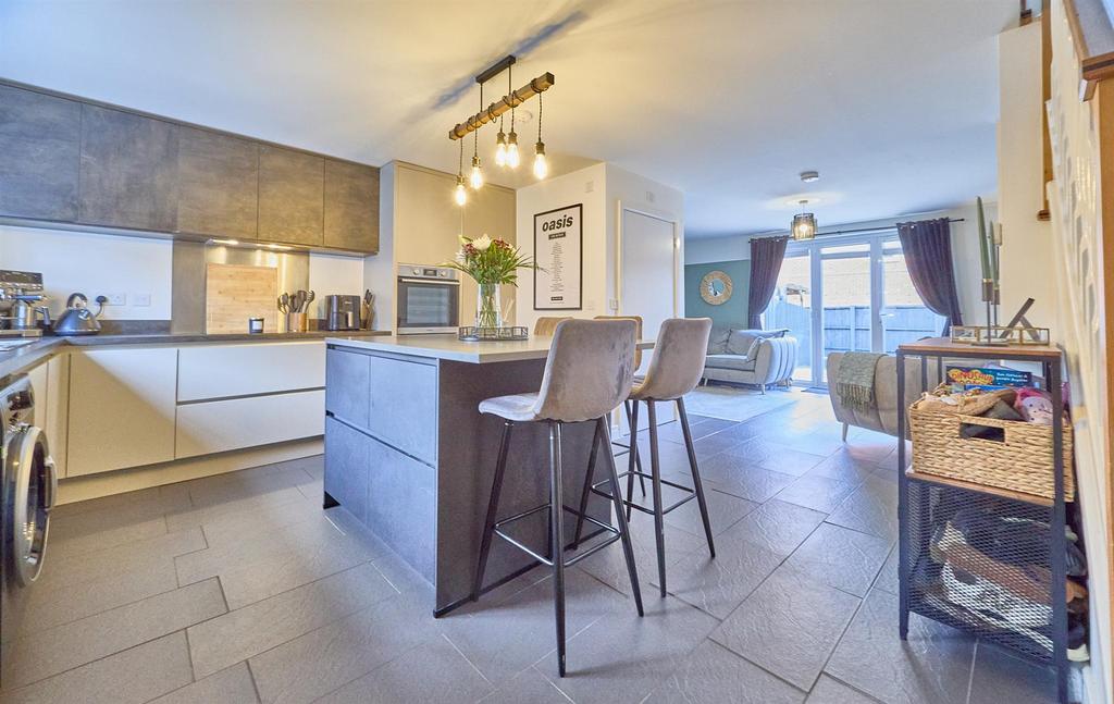 Open Plan Living/Dining/Kitchen